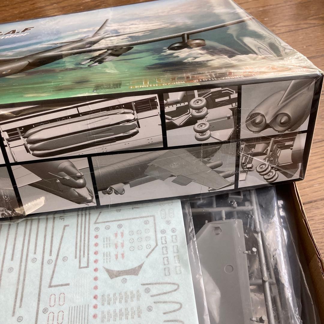 B-52G U.S.A.F. ストラトフォートレス 1:72