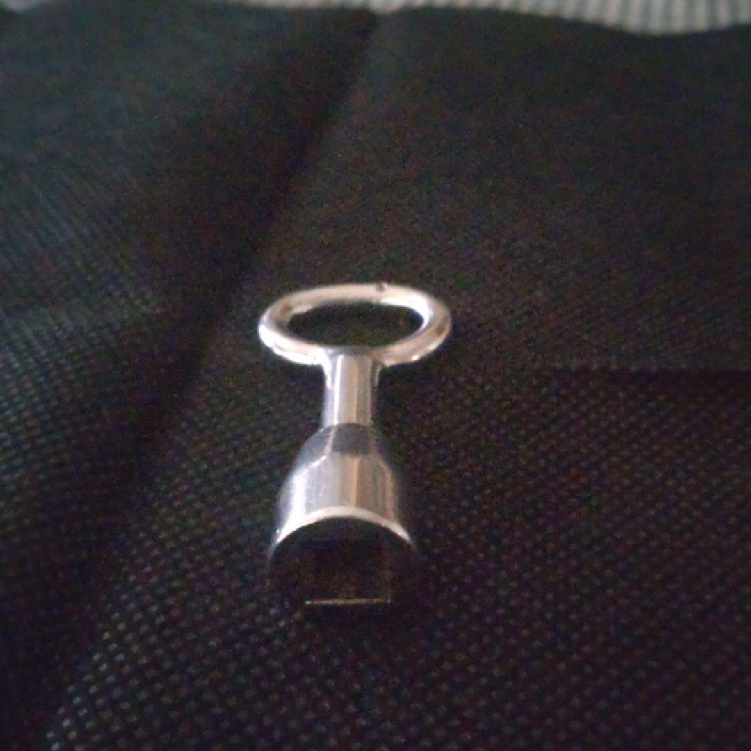 鉄道、アンティークの鍵