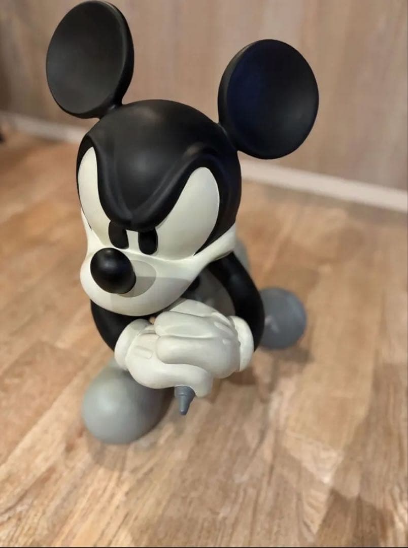 ナンバーナイン 9周年 ミッキーマウス フィギュア