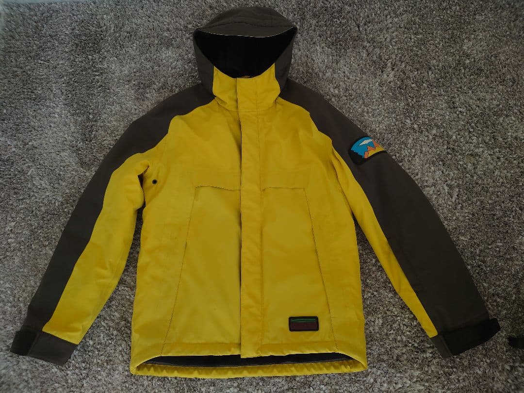 PRADA SPORTS　スキーウェア　ジャケット/パンツ　セットアップ