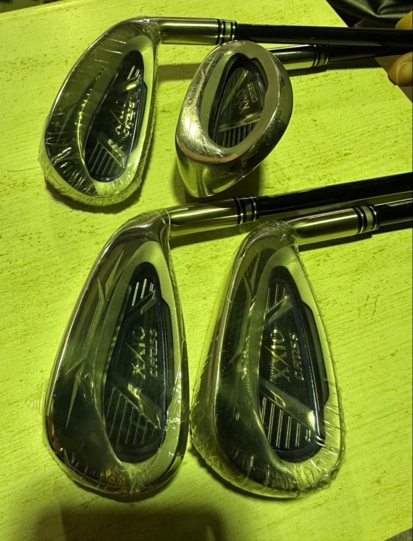 s1651 XXIO CROSS アイアンセット 4本　番手　S.5.6.7