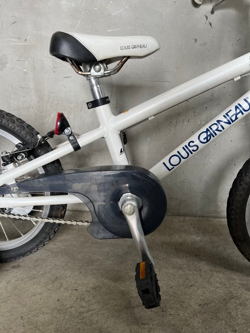子供用自転車　louis garneauルイガノ ジュニア 補助輪付