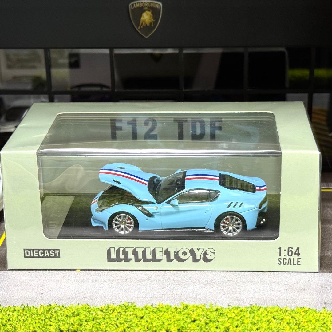 【限定499台】フェラーリF12 TDF ミニカー1/64スケール　ライトブルー