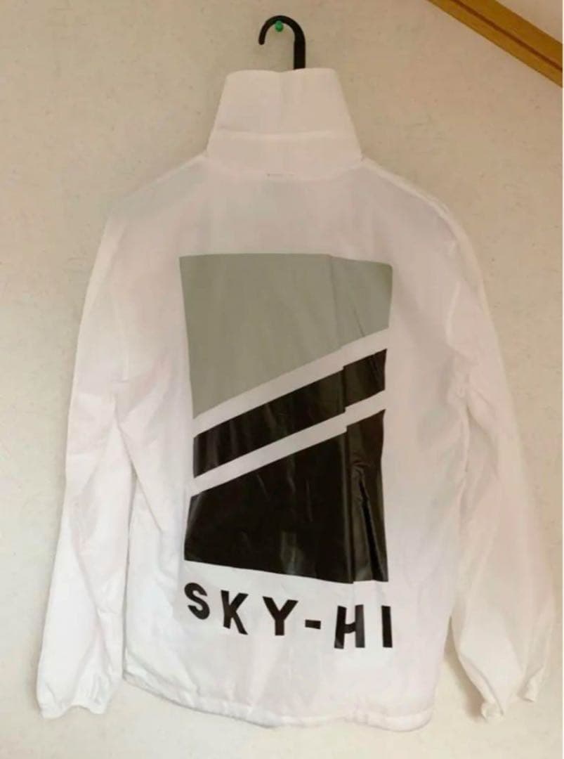 SKY-HIコーチジャケット