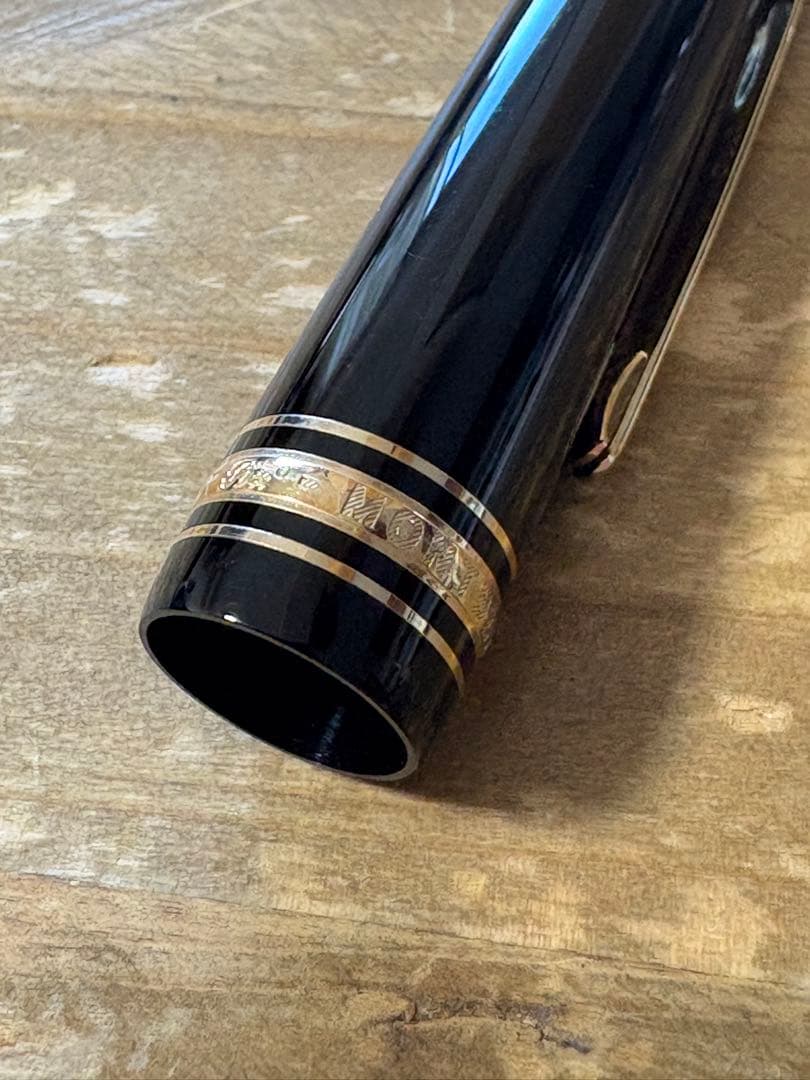 d*9様 マイスターシュテュック146 ゴールド ル・グラン　14K 万年筆