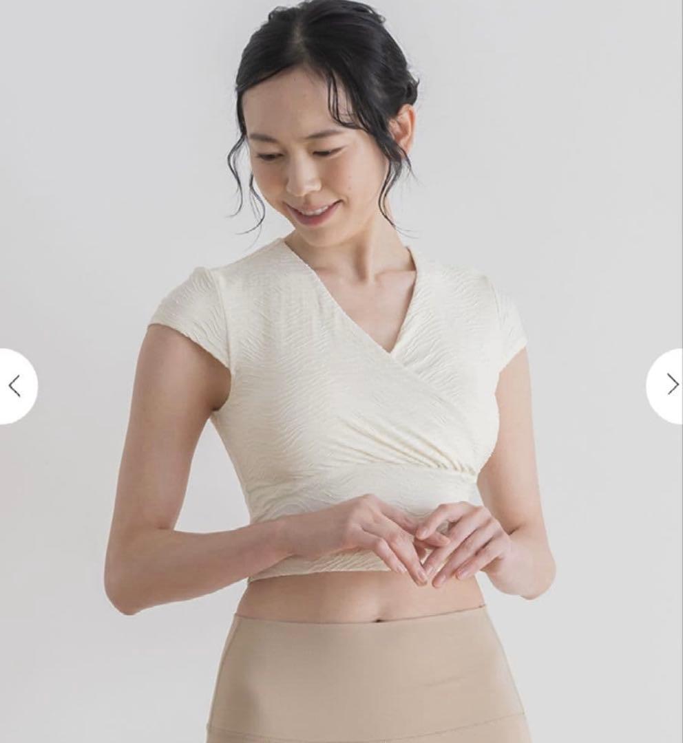 lava sukala キャップスリーブトップス　S