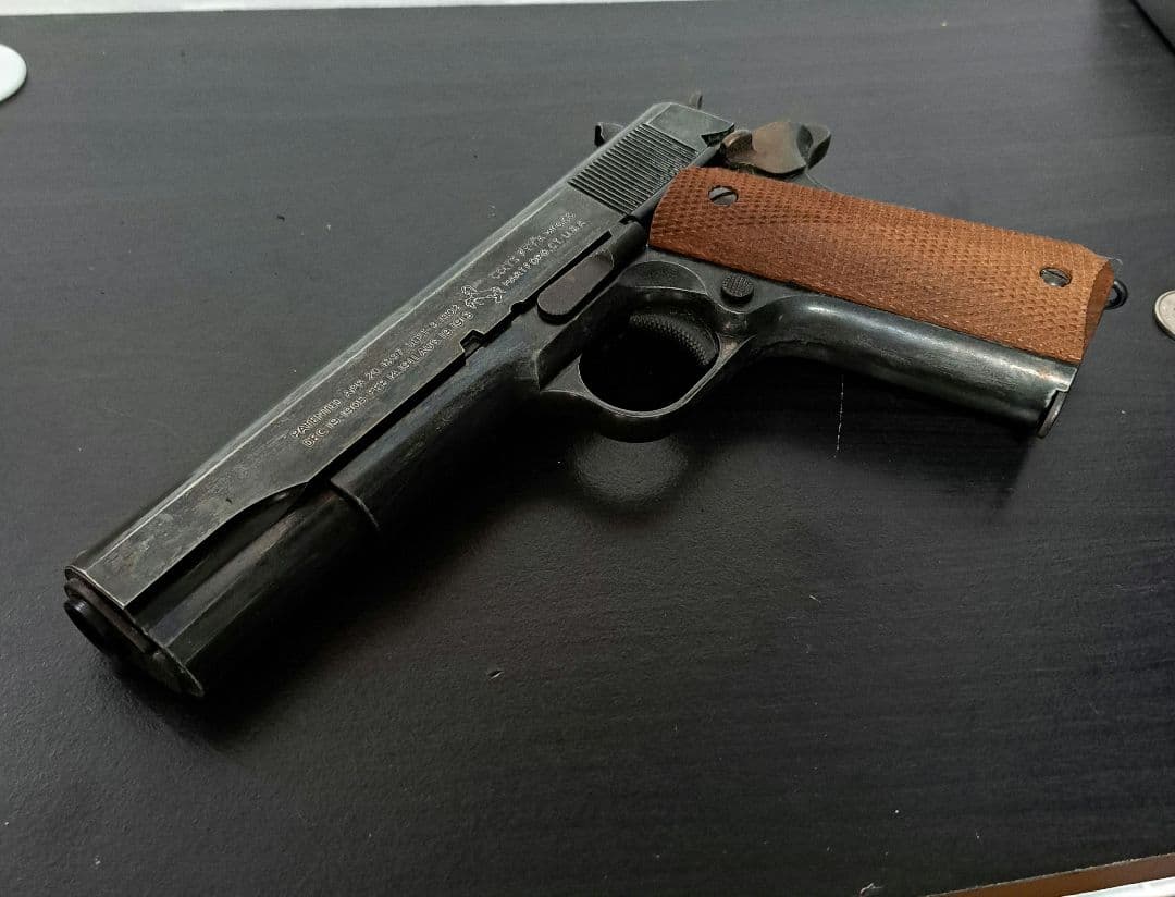マルシン モデルガン M1911 ガバメント ケース付き
