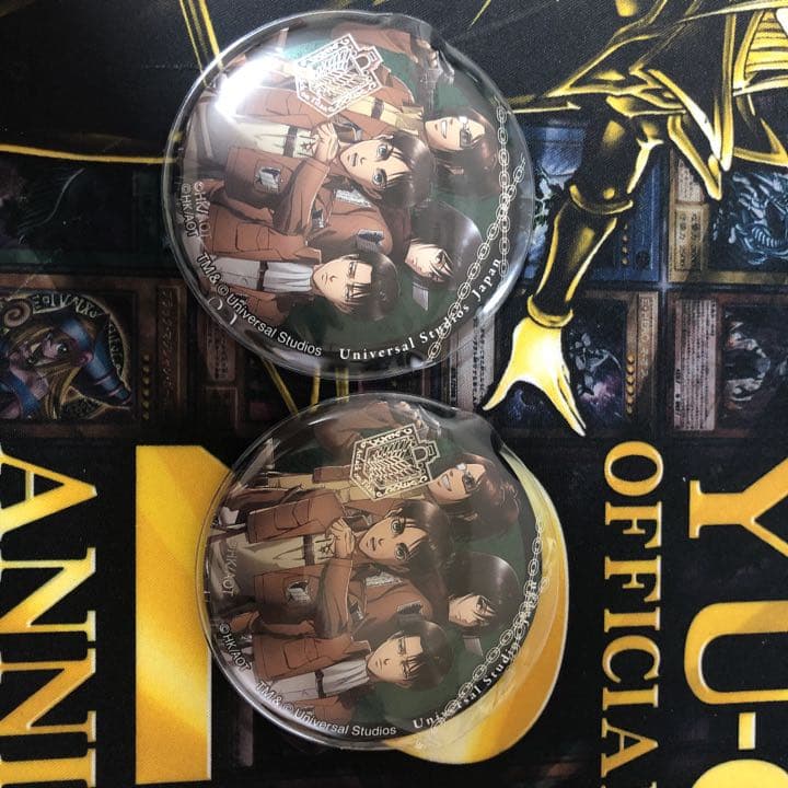 進撃の巨人バッジ「USJ限定商品」2020バージョン