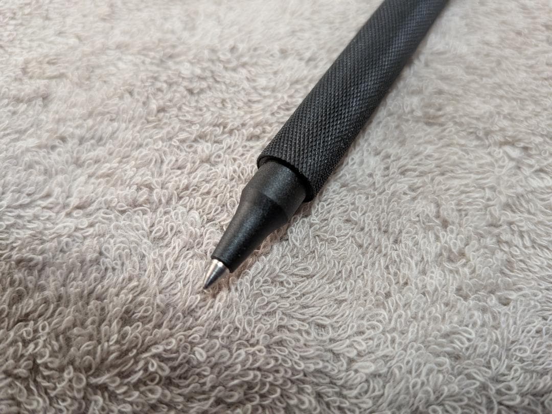 Plotter プロッター　2001 ボールポイントペン　ブラック