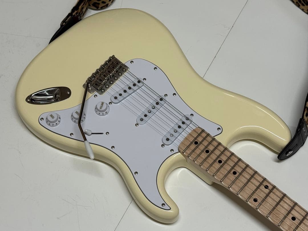 GRASSROOTS G-ST-SC/M　エレキギター