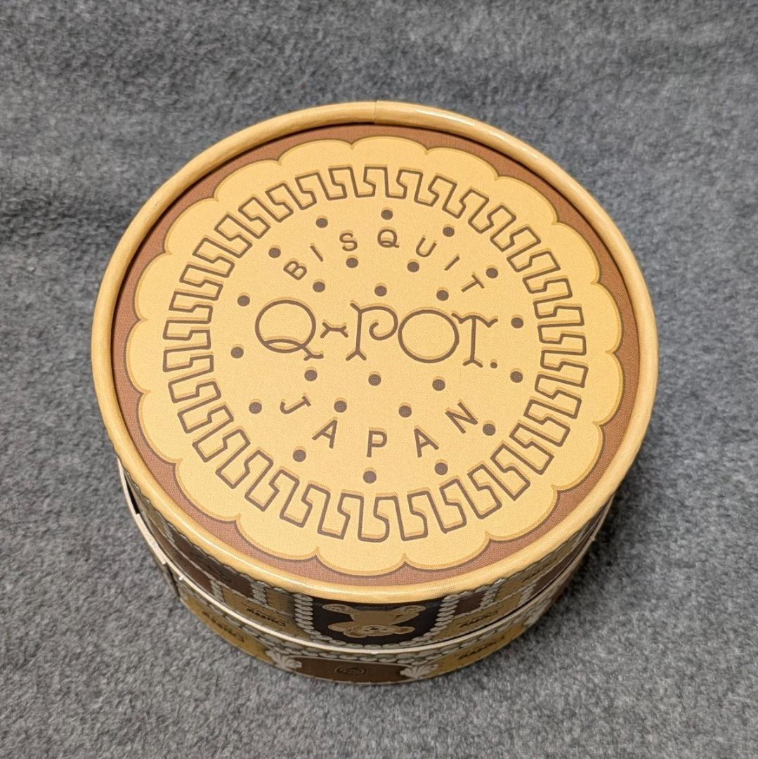 新品 Q-pot. シェリーメイ ラズベリーシェルマカロン バッグチャーム