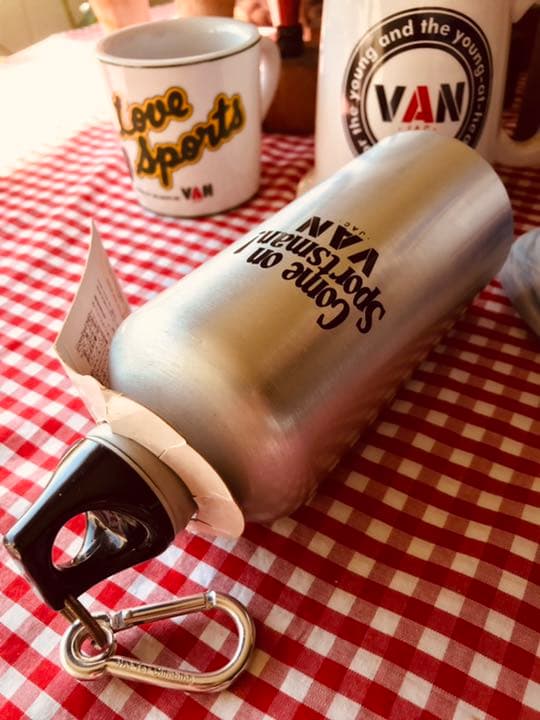 VAN JACKETラーケン社コラボのアルミボトル新品未使用、大変貴重！