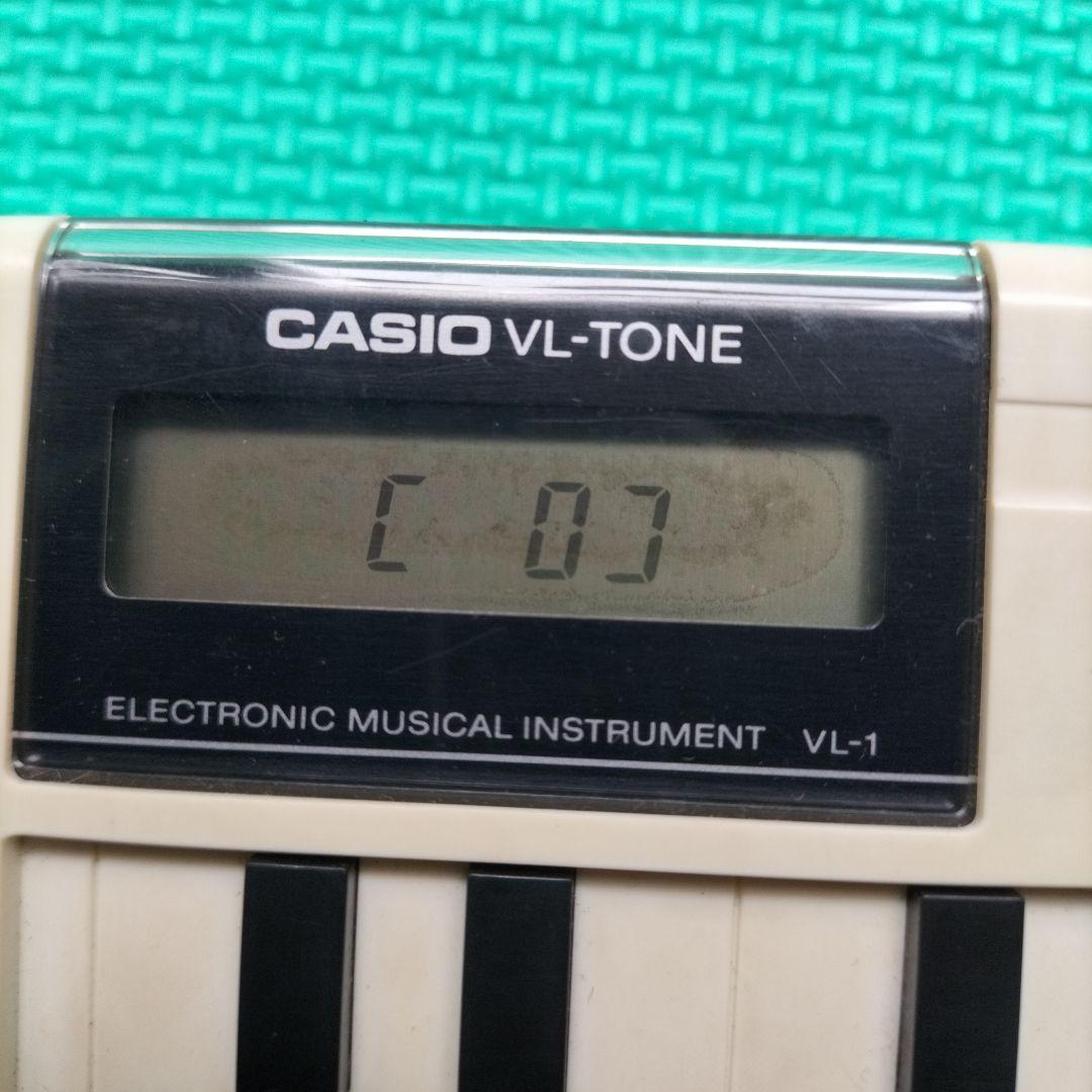CASIO VL-TONE アナログシンセサイザー[ケース付き]