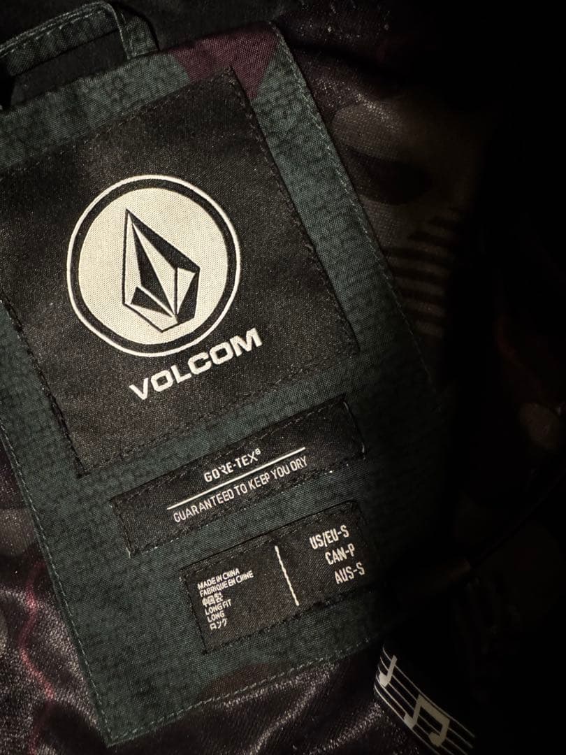 VOLCOM GORE-TEX ジャケット