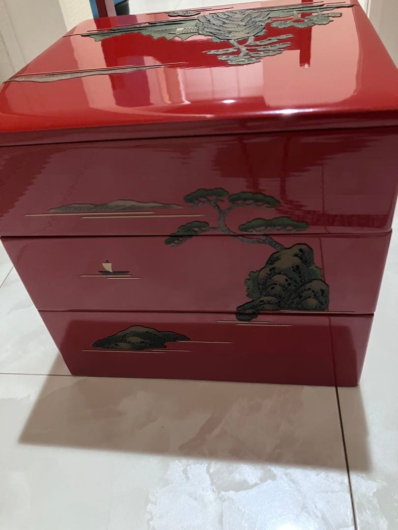 【値下げ】べんぼう沖縄　堆錦漆器重箱 3段