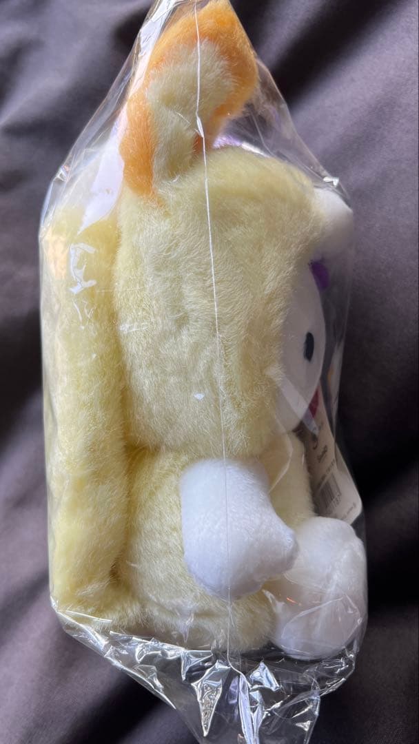 ご当地　北海道限定　ハローキティ ぬいぐるみ 黄色キツネ　しっぽ　狐2004年