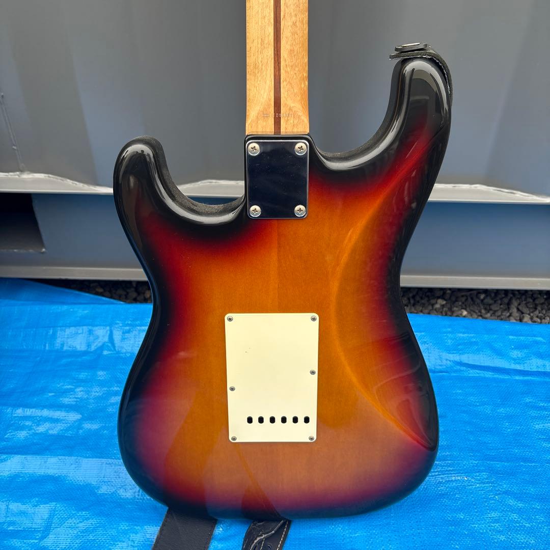マ*る様 Fender Japan ST-STD