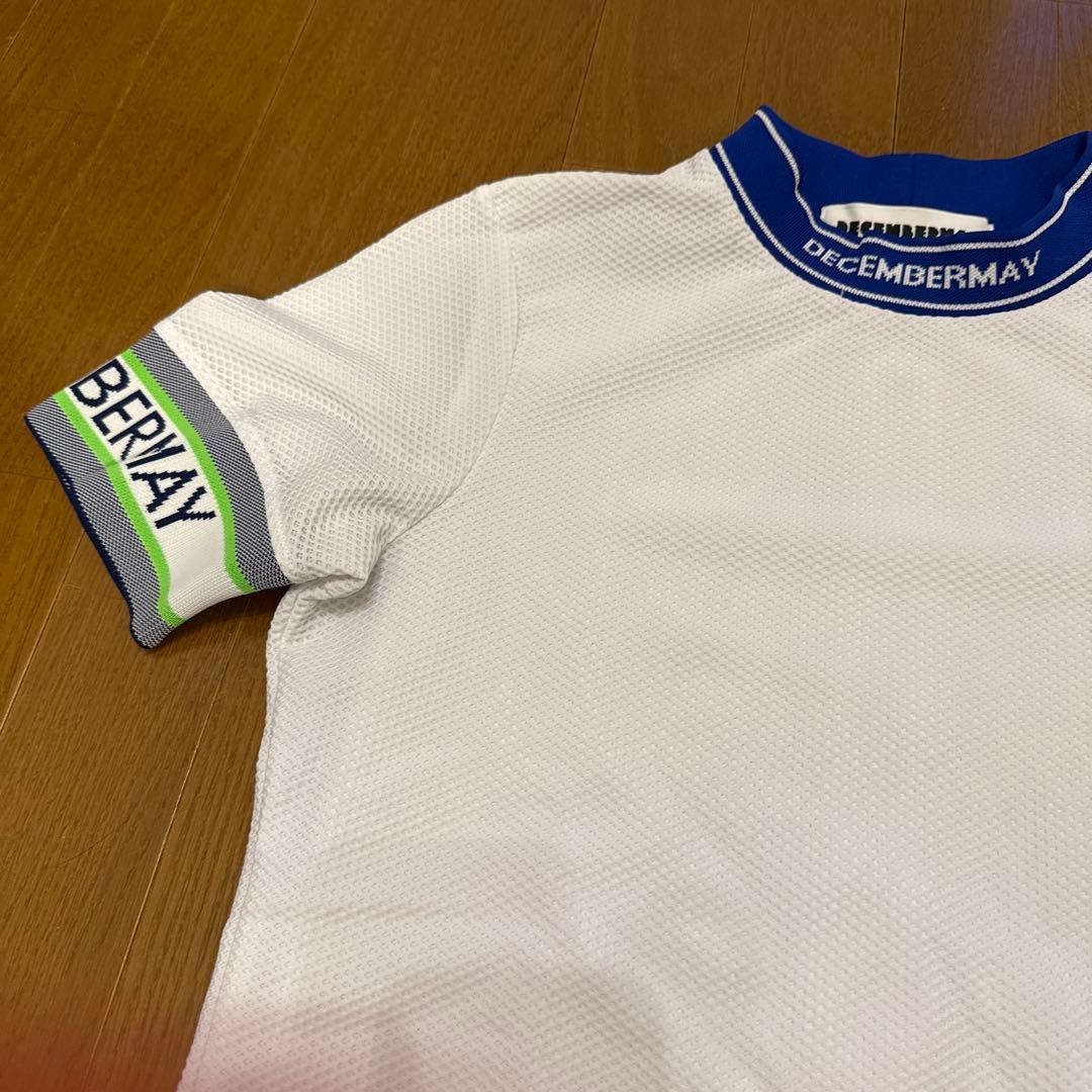 ホワイトメッシュモックネック　DECEMBERAY