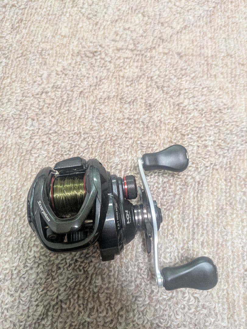 【美品】SHIMANO シマノ ベイトリール　16スコーピオン 71HG