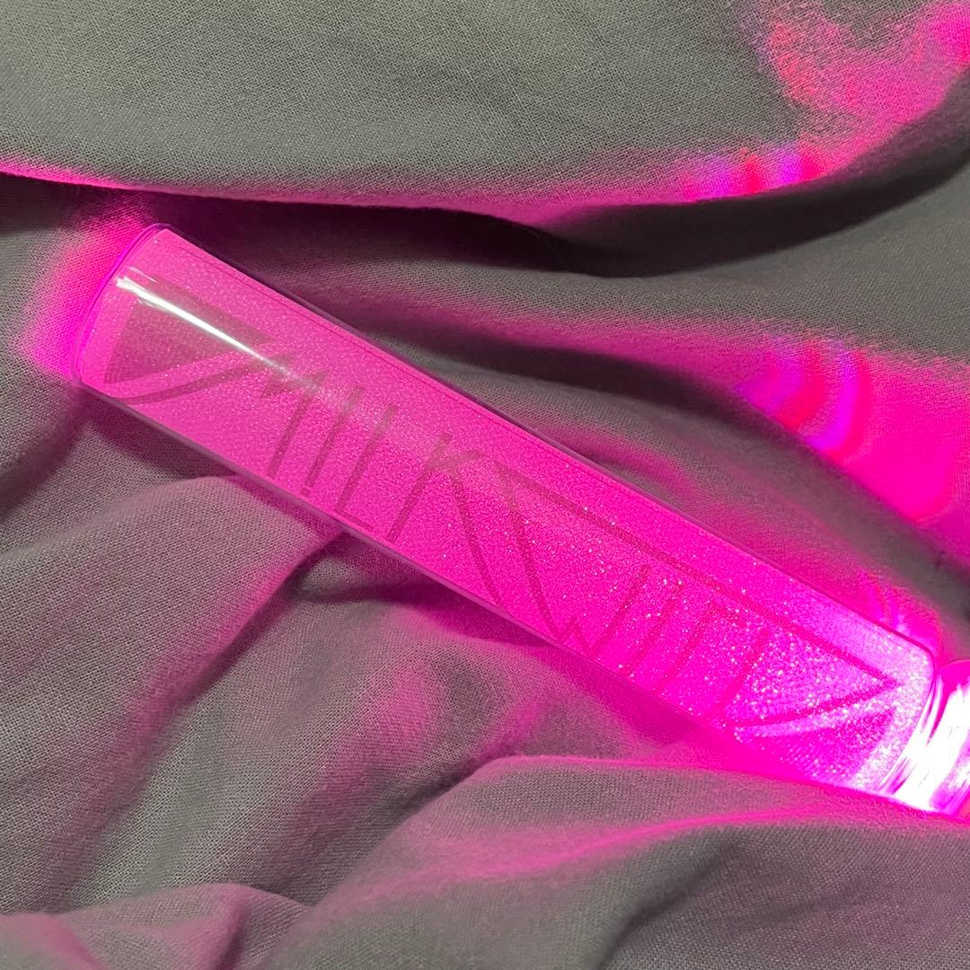 d*様 1月10日〜発送 M!LK カラーチェンジ ペンライト