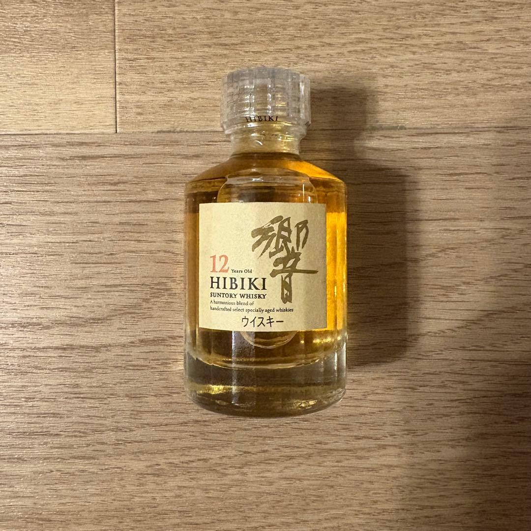響 Hibiki 12年 ウイスキー　サントリー