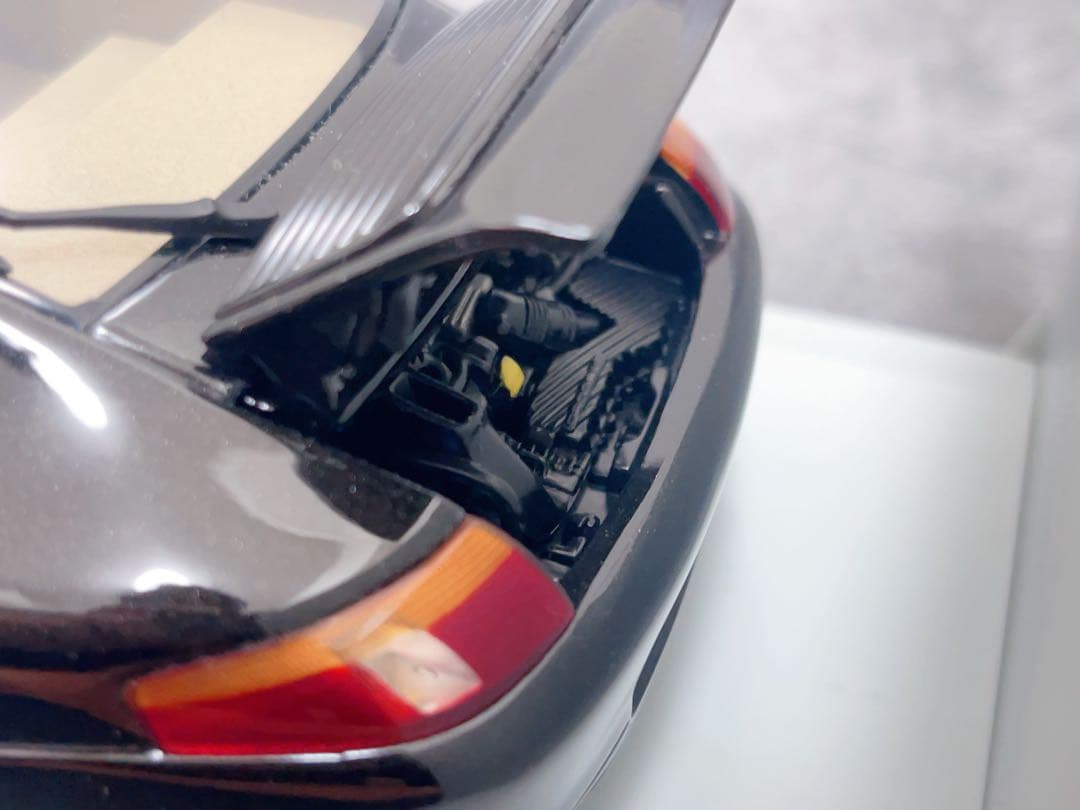 1/18 ポルシェ 911 ターボ (996) ブラック