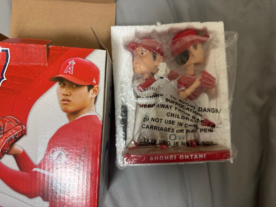 大谷翔平 二刀流OHTANI DOUBLE BOBBLEHEAD