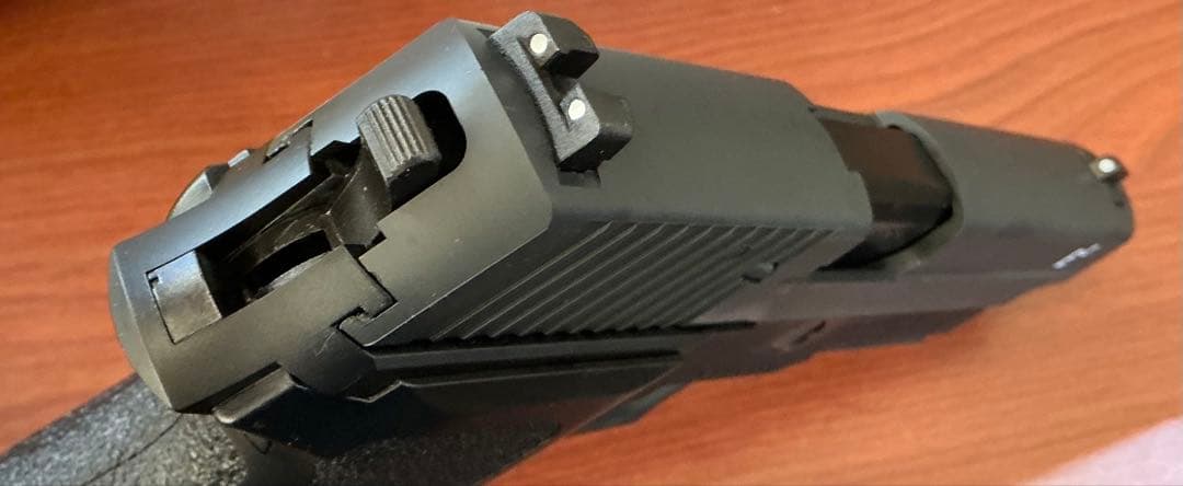 東京マルイSIG SAUER P226 E2 ガスガン