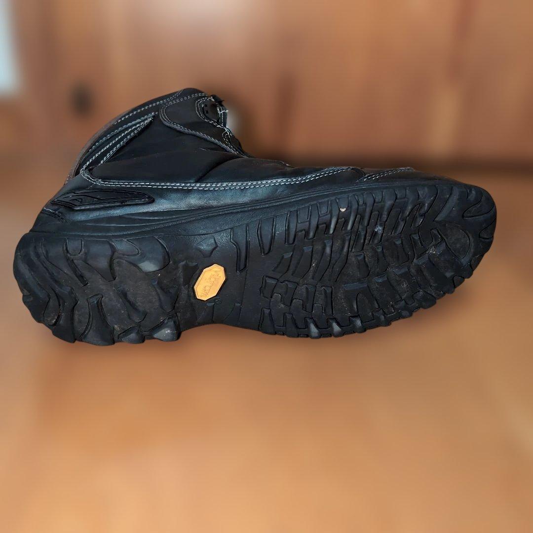 クシタニ　アドーネシューズ