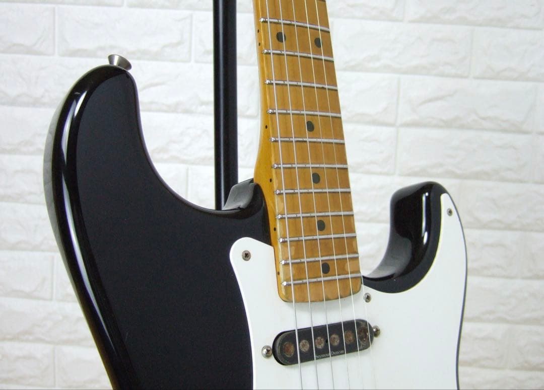 Fender Japan ST57 ストラトキャスター