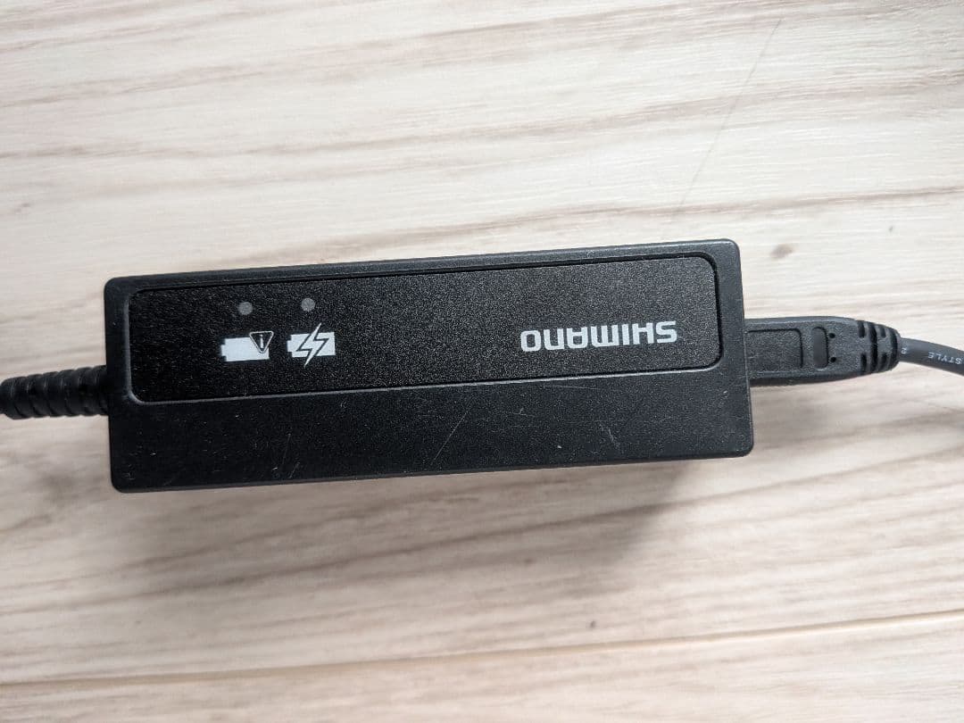 SHIMANO バッテリーチャージャー SM-BCR1 / SM-BCR2