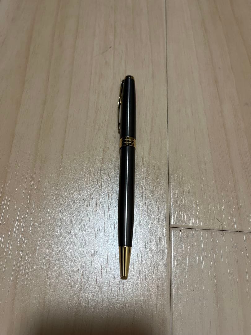PARKER ボールペン 黒 ゴールドアクセント