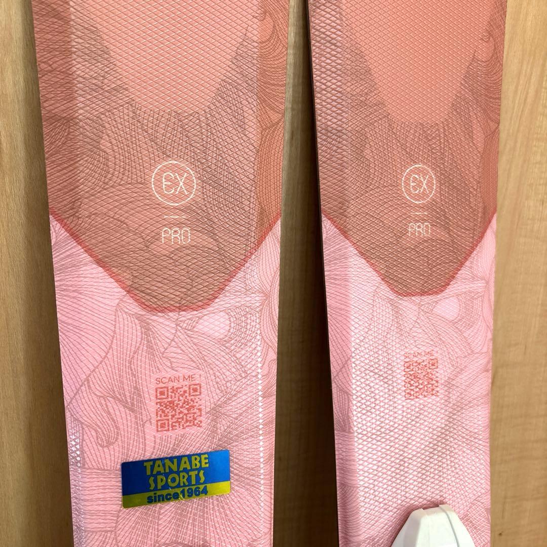 【ウイタロウ】ロシニョール⭐️女の子向けスキー板⭐️110cm