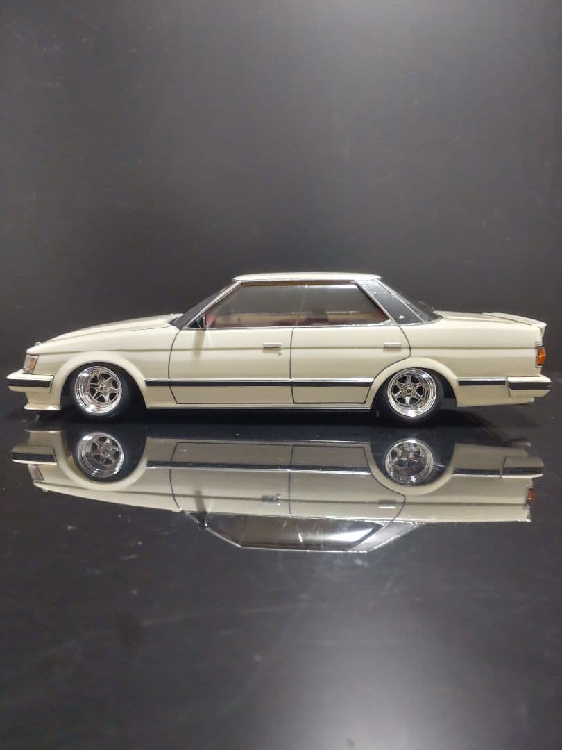 GX71マークⅡ グランデ　ツインカム24 プラモデル完成品