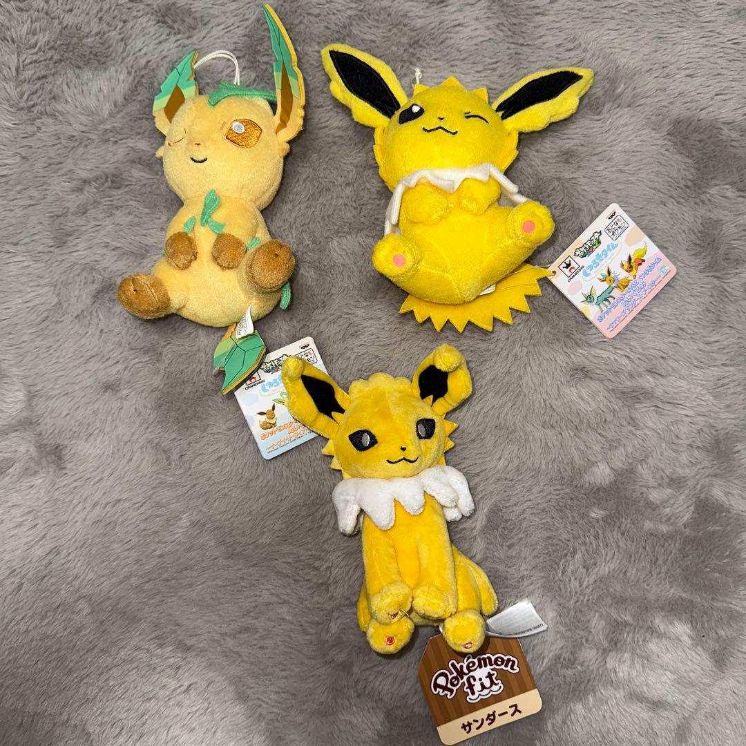 タグ付き美品 ポケモン XYZ くつろぎタイム イーブイズ ぬいぐるみ