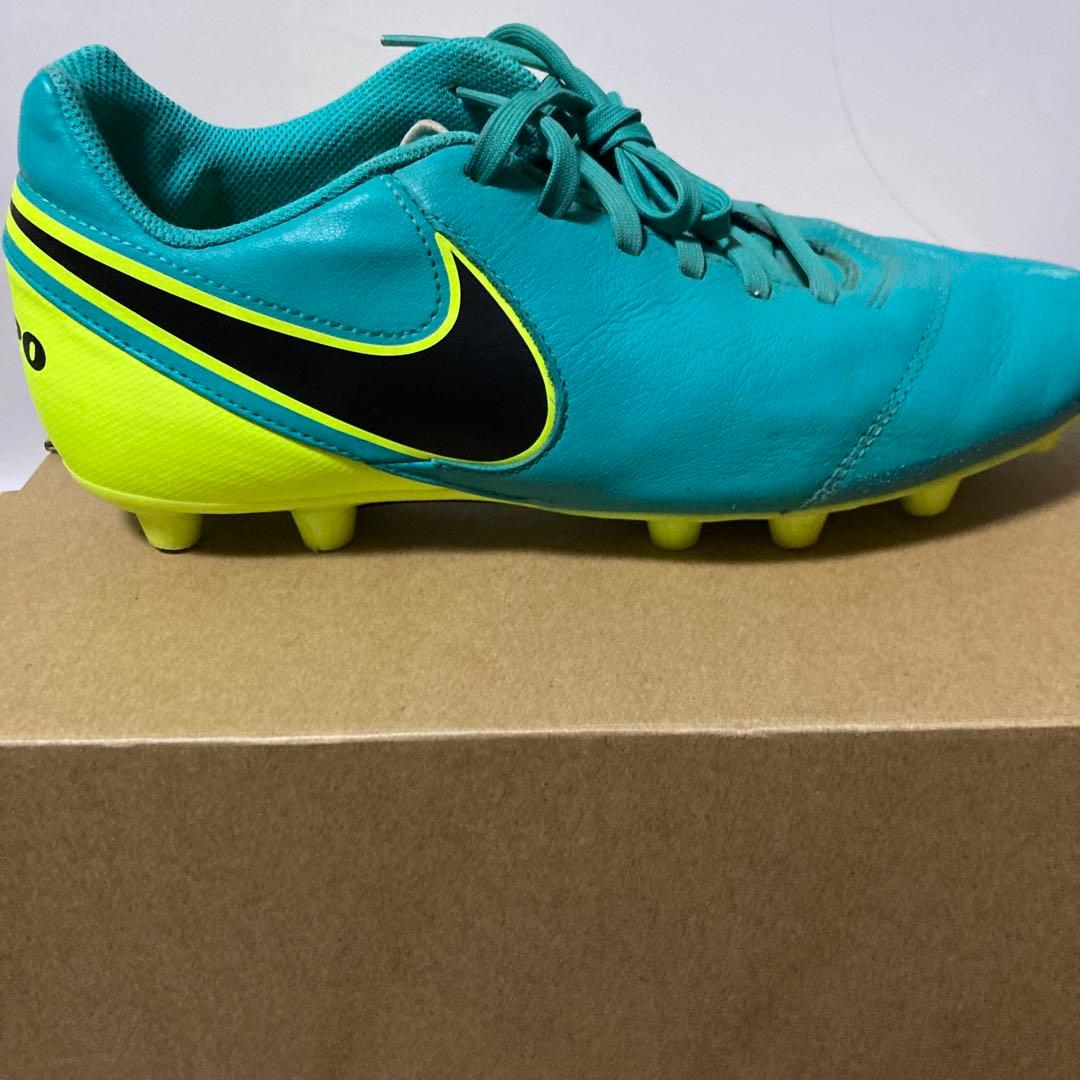 ナイキ NIKE サッカースパイク ティエンポ ジェニオ II レザー HG