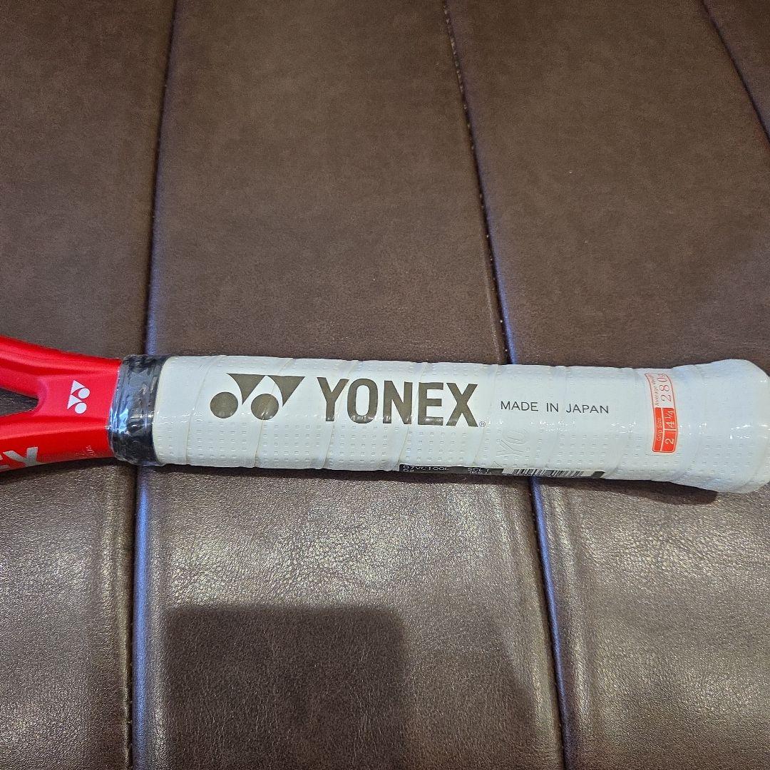 【新品】テニスラケット　ヨネックス　VCORE100L ブイコア100L G2