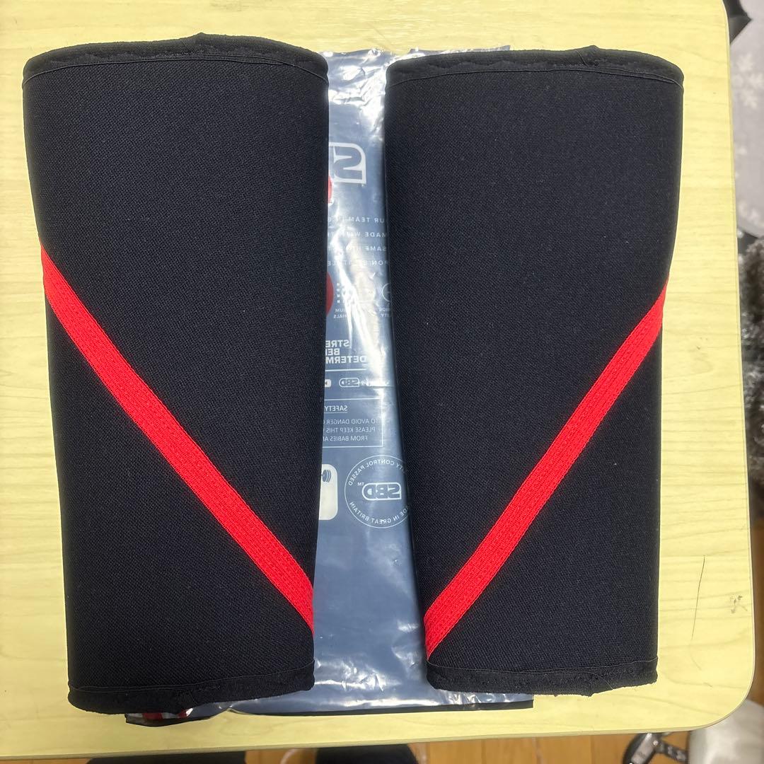 SBDニースリーブ　ＸＳ　試着のみ極美品