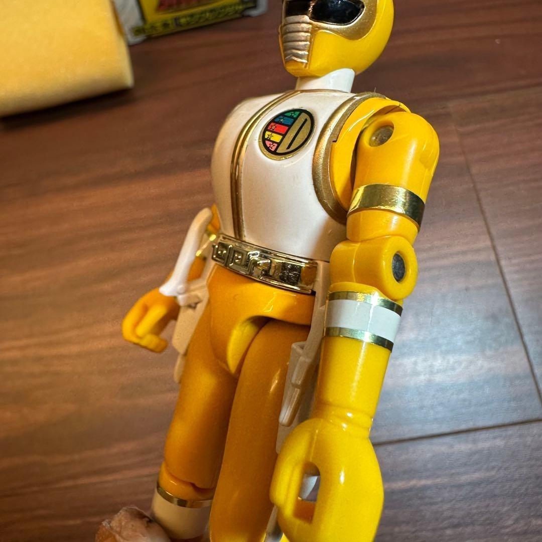 超合金 五星戦隊ダイレンジャー キリンレンジャー 4667