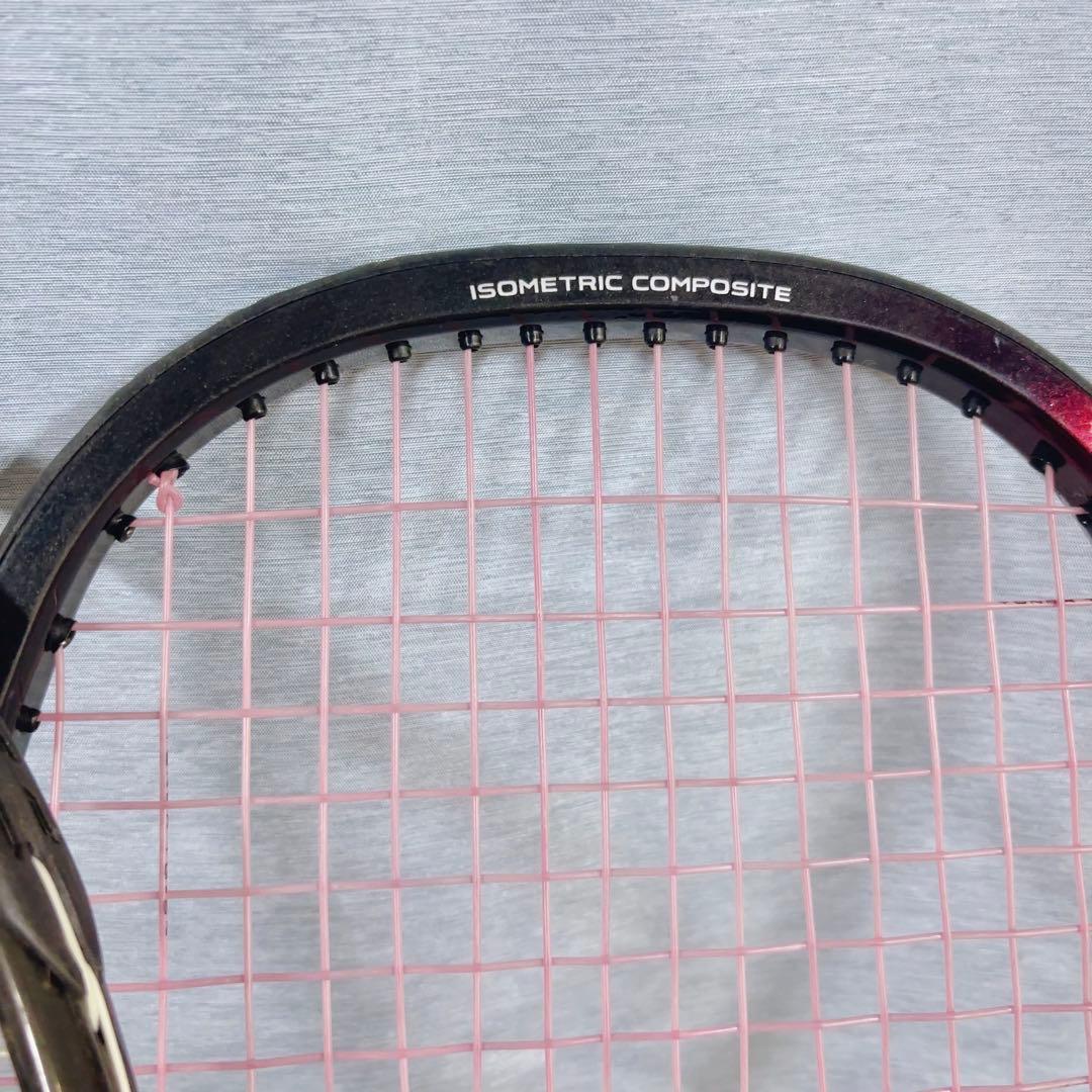 初心者も上級者もウェルカム♪遊べるテニスラケット3本！カラー強めの個性派ラケット