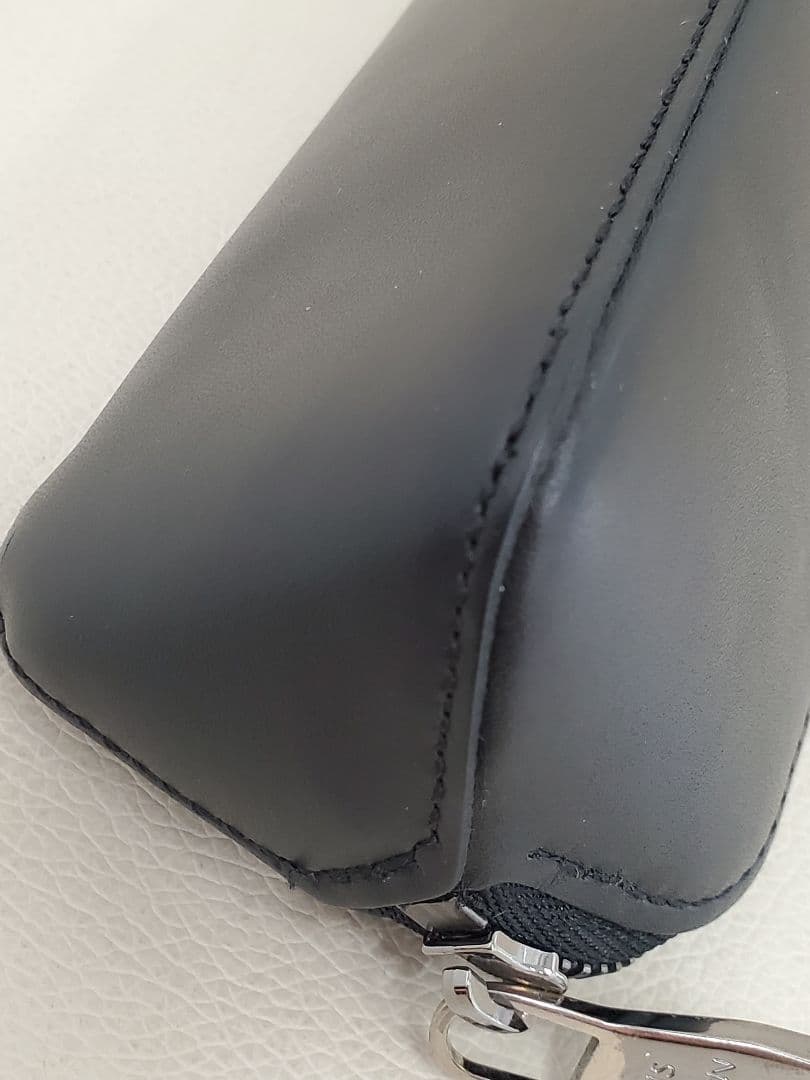 ルイヴィトン トゥルースエリザベット ペンケース