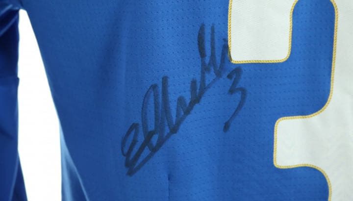 イタリア代表　ジョルジョ・キエッリーニ　直筆サイン入り支給品ユニフォーム