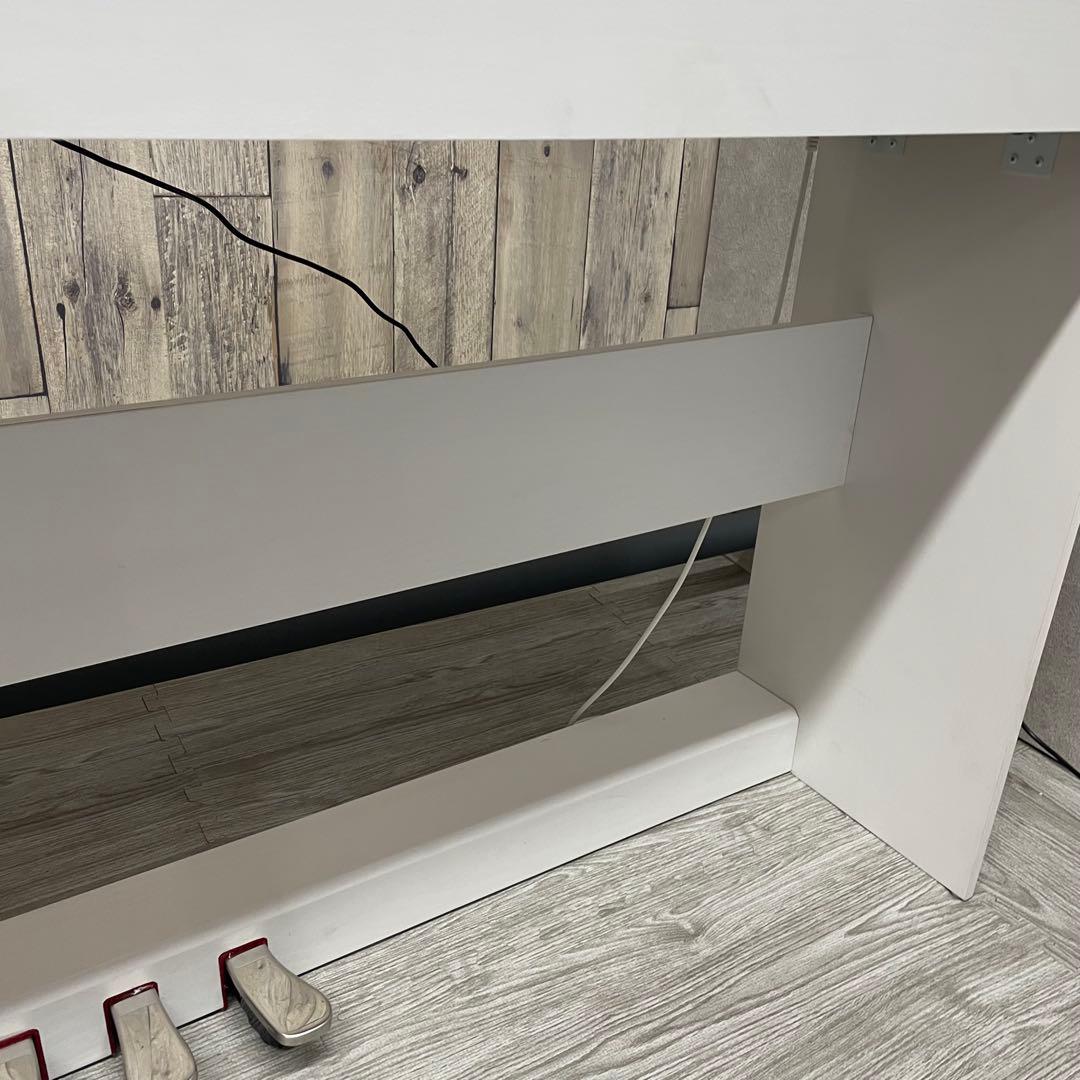 IKTMIアップライト型　88鍵盤電子ピアノ　ホワイト　直接引取歓迎　S1300