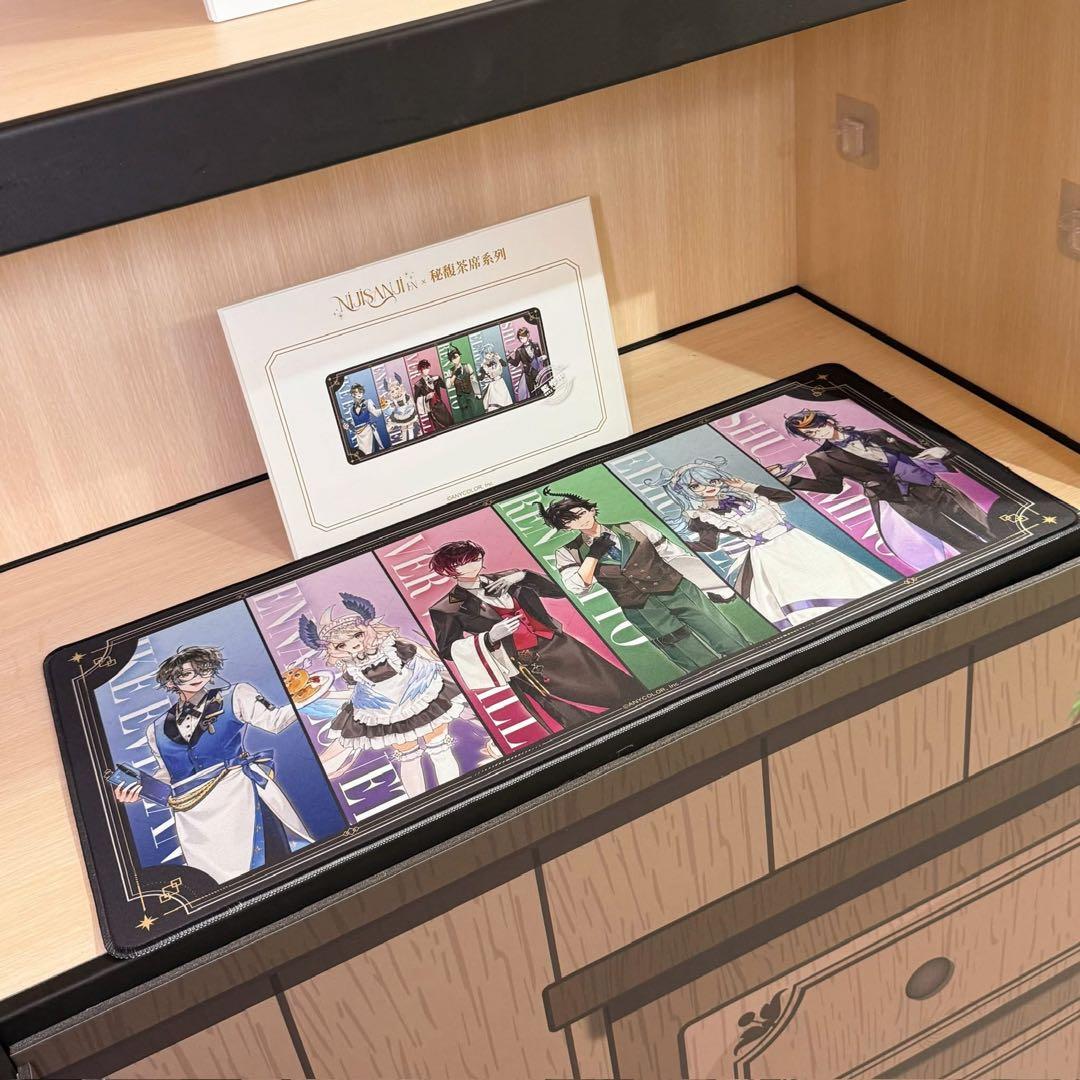 にじさんじ　台湾限定　デスクマット
