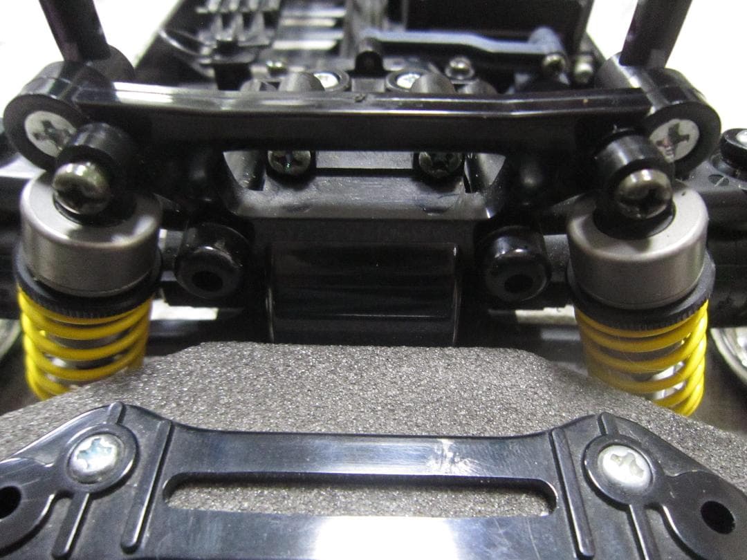 完全動作品 1/10 タミヤ スカイライン GT-R (R33) TT-01