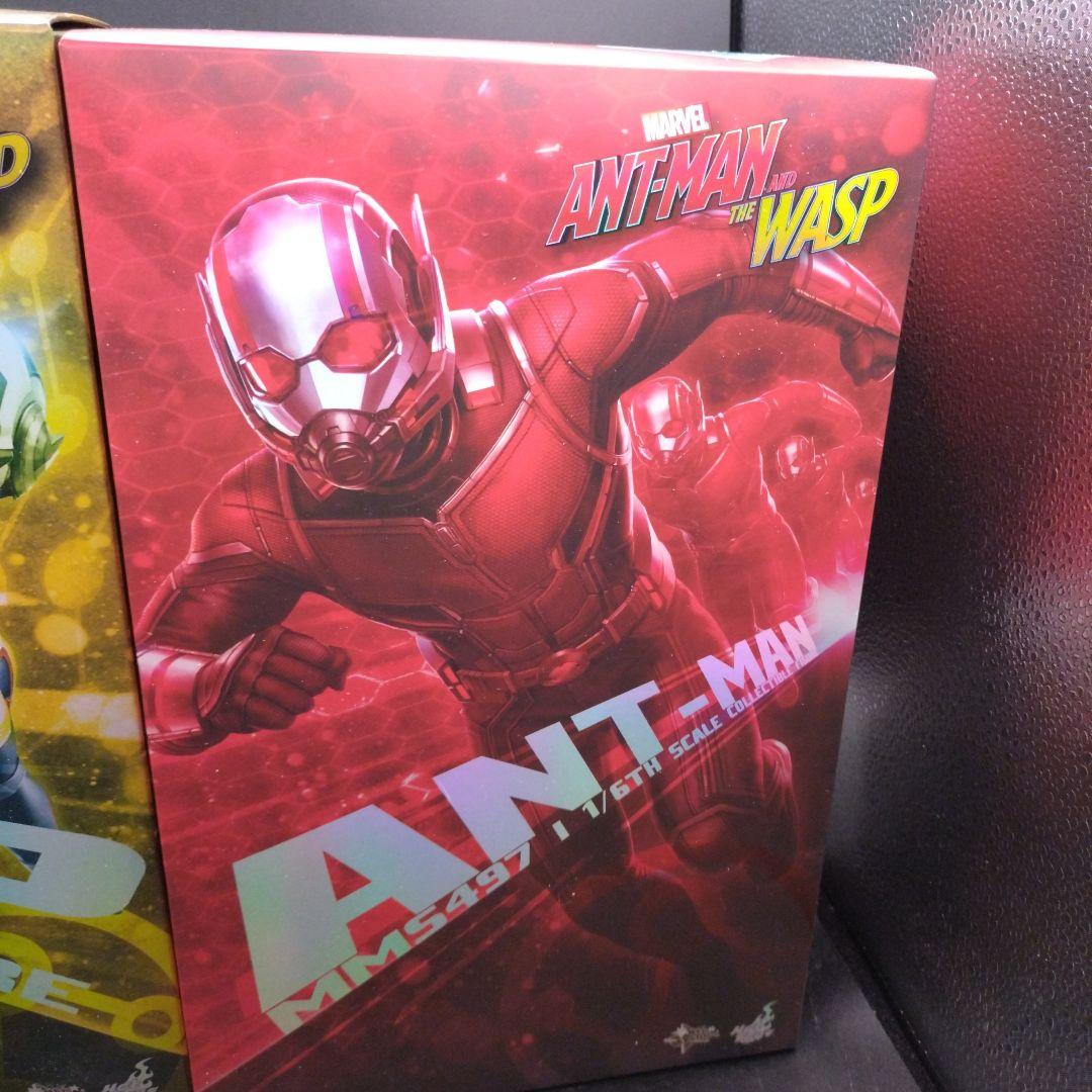 開封品　ホットトイズ　ワスプ　アントマン 2体セット