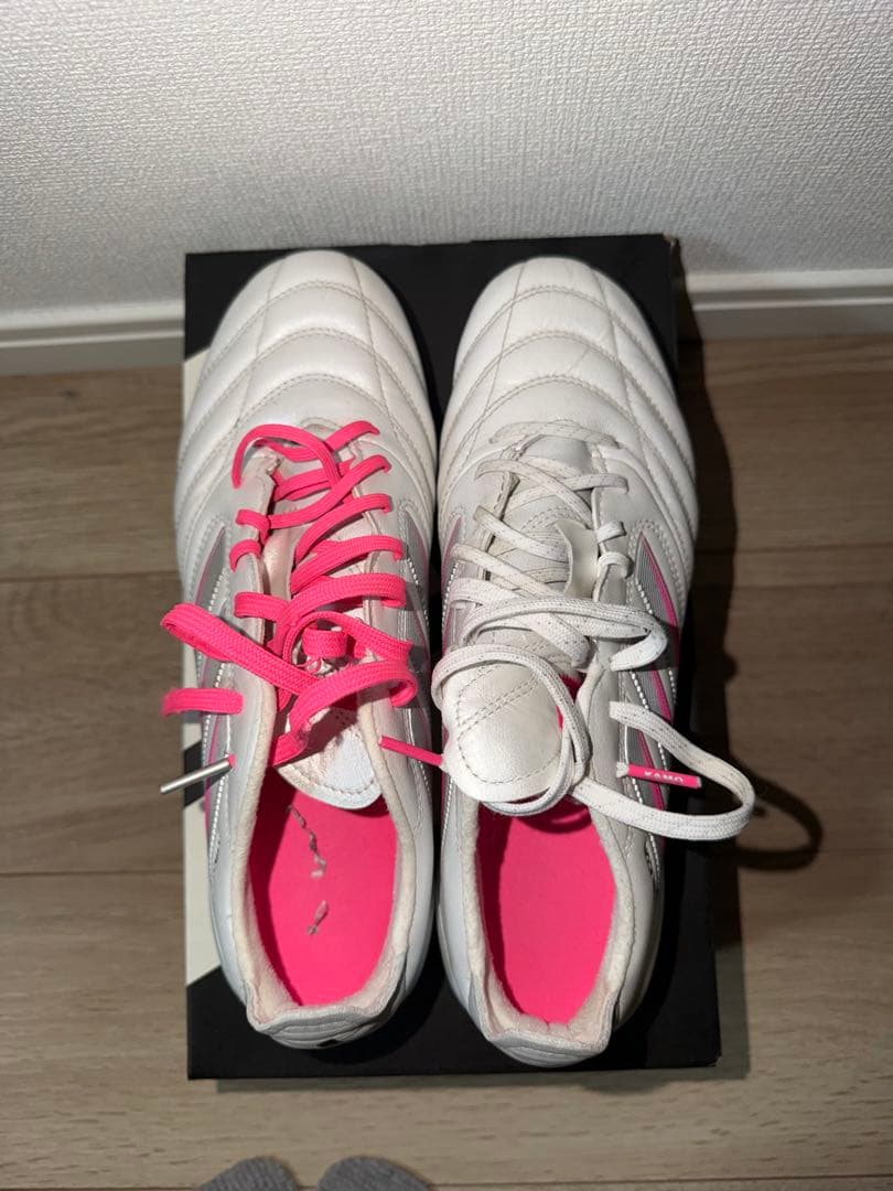 adidas コパアイコン2 KAMO限定カラー スパイク　ホワイト/ピンク