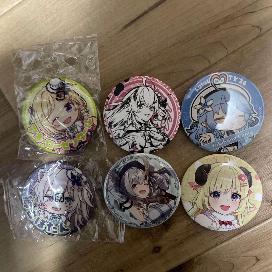 ホロライブ 宝鐘マリンまとめ　缶バッジ15個 ホロライブウェディング　おまけ付き