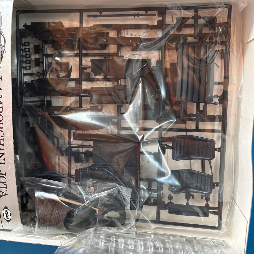 141 プラモデル　マルイ　ランボルギーニ　イオタ　1/24