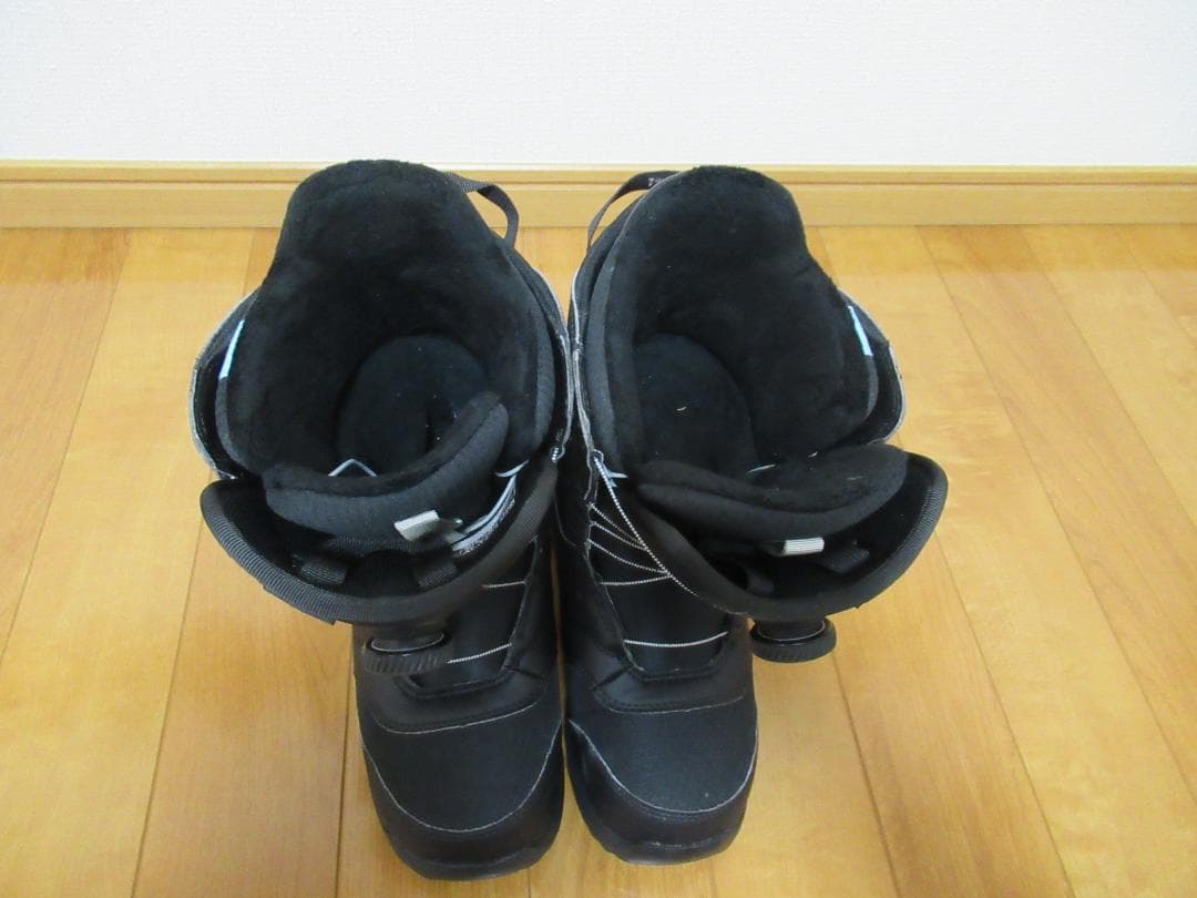 ☆送料無料　美品☆バートン ブーツ MINT BOA 24.5cm WIDE☆